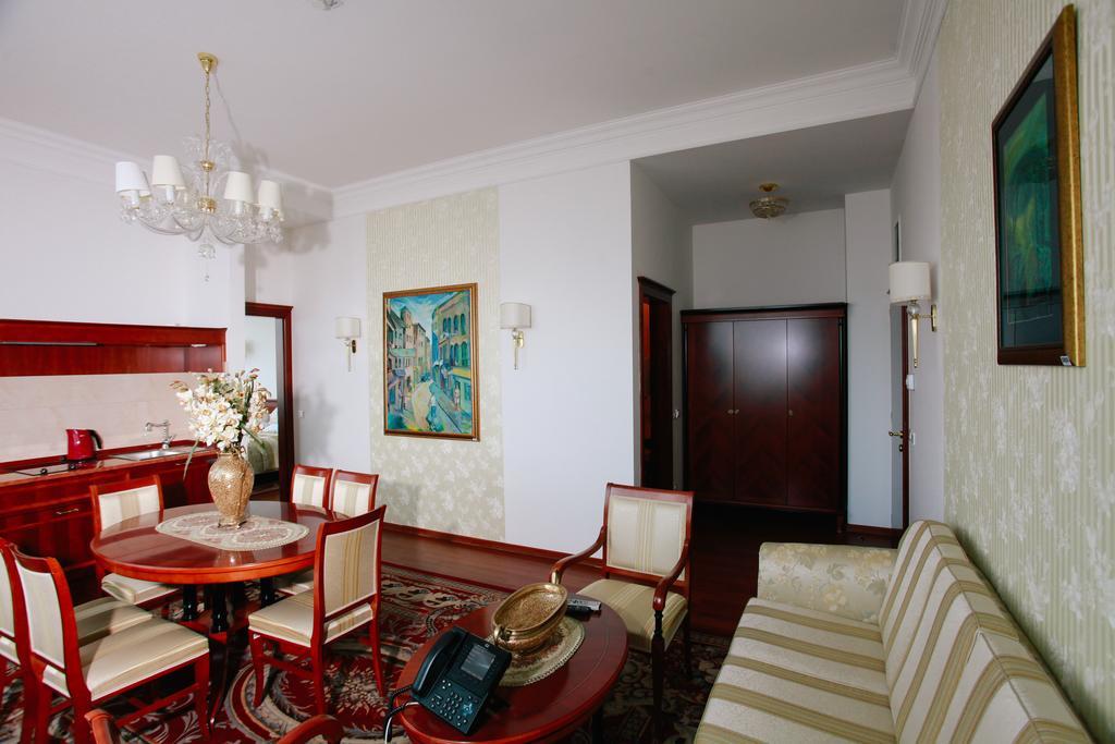 Apart-Hotel Integra Banja Luka Habitación foto