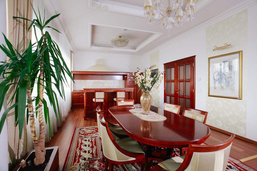 Apart-Hotel Integra Banja Luka Habitación foto